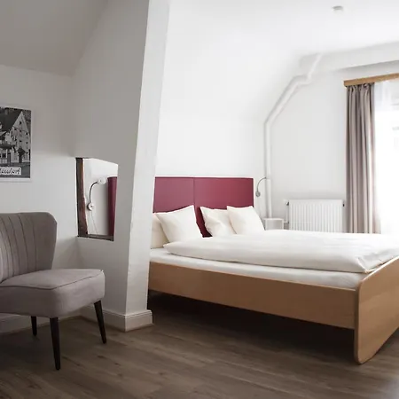 Hotel Flosdorff - Appartements Monschau Exterior photo